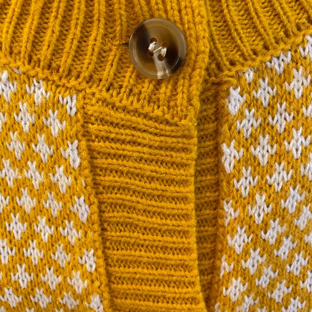 Chic Mustard Patterned Cardigan - image 7